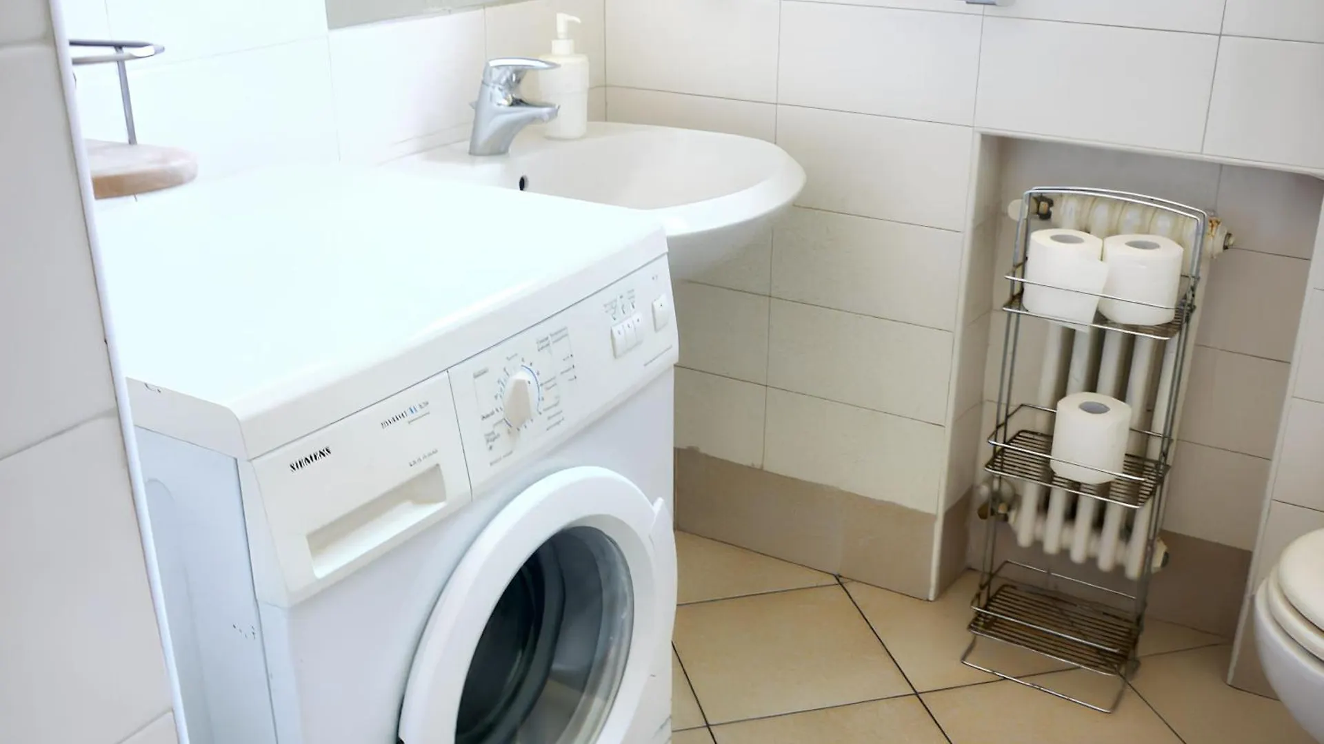 Διαμέρισμα Charming Studio Near Bologna Historic Centre 45 M² + Parking