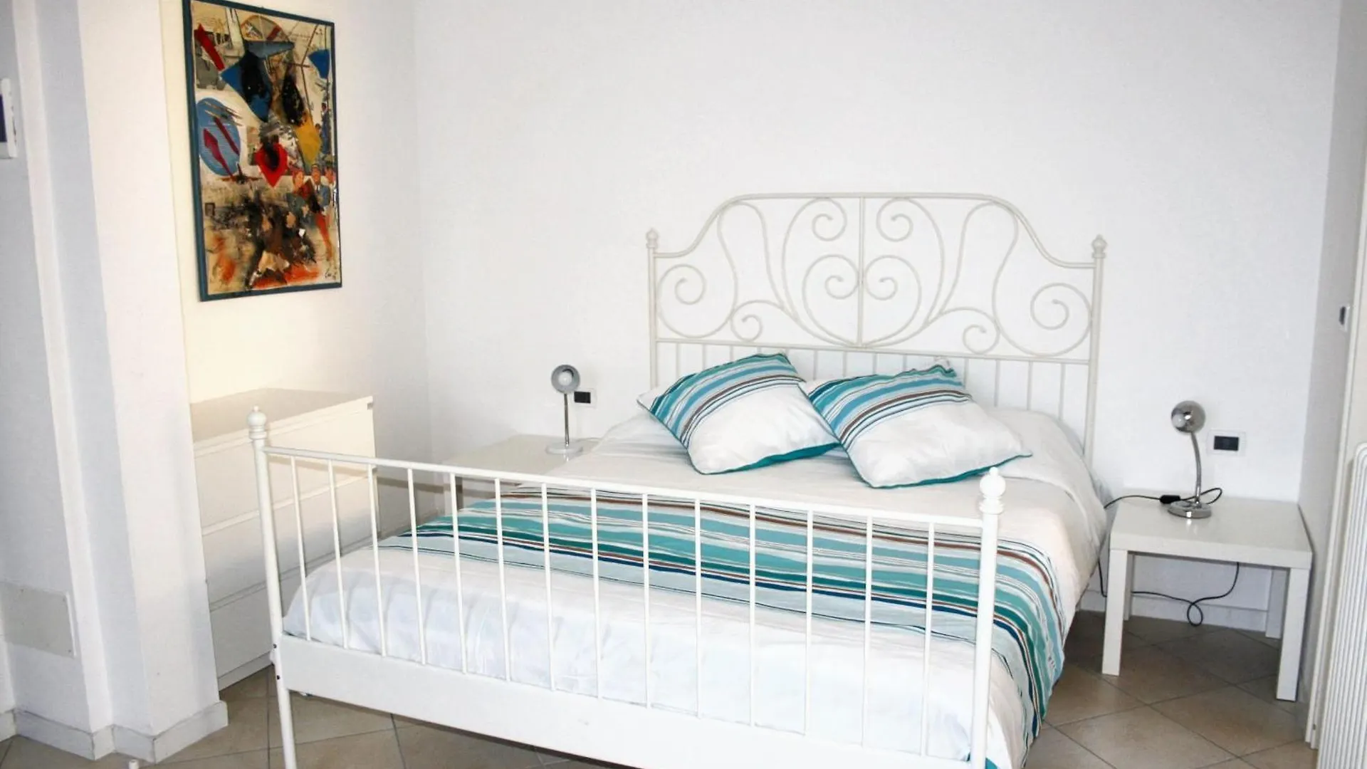 Charming Studio Near Bologna Historic Centre 45 M² + Parking Ιταλία